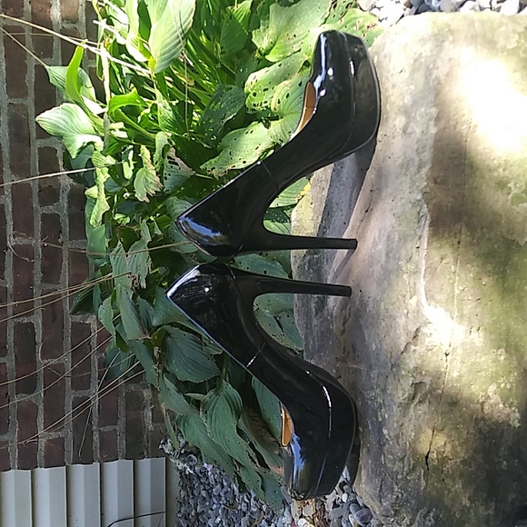 NEW Chinese Laundry Patent Platform Pump - Picture 5 of 12